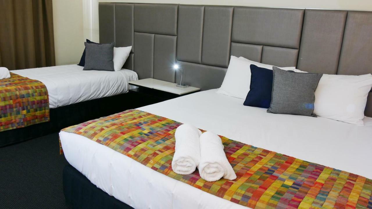 Country Capital Motel Tamworth Exteriör bild